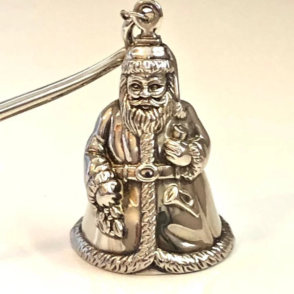 NWT GODINGER Silver Treasures Santa Claus Candle Snuffer Christmas Collectible